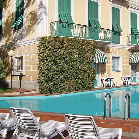Apartment Miramare Ili01386 Cye