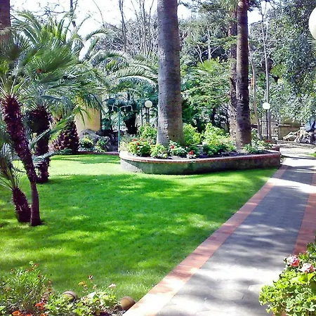 Apartment Miramare Ili01386 Cye *