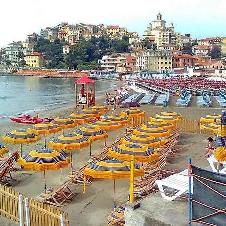 Apartment Miramare Ili01386 Cye Imperia