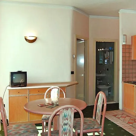 Apartment Miramare Ili01386 Cye