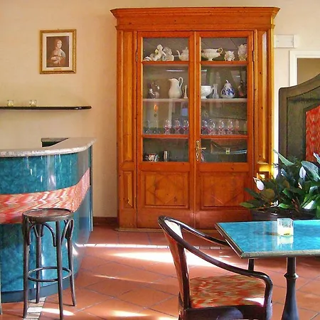 Apartment Miramare Ili01386 Cye *